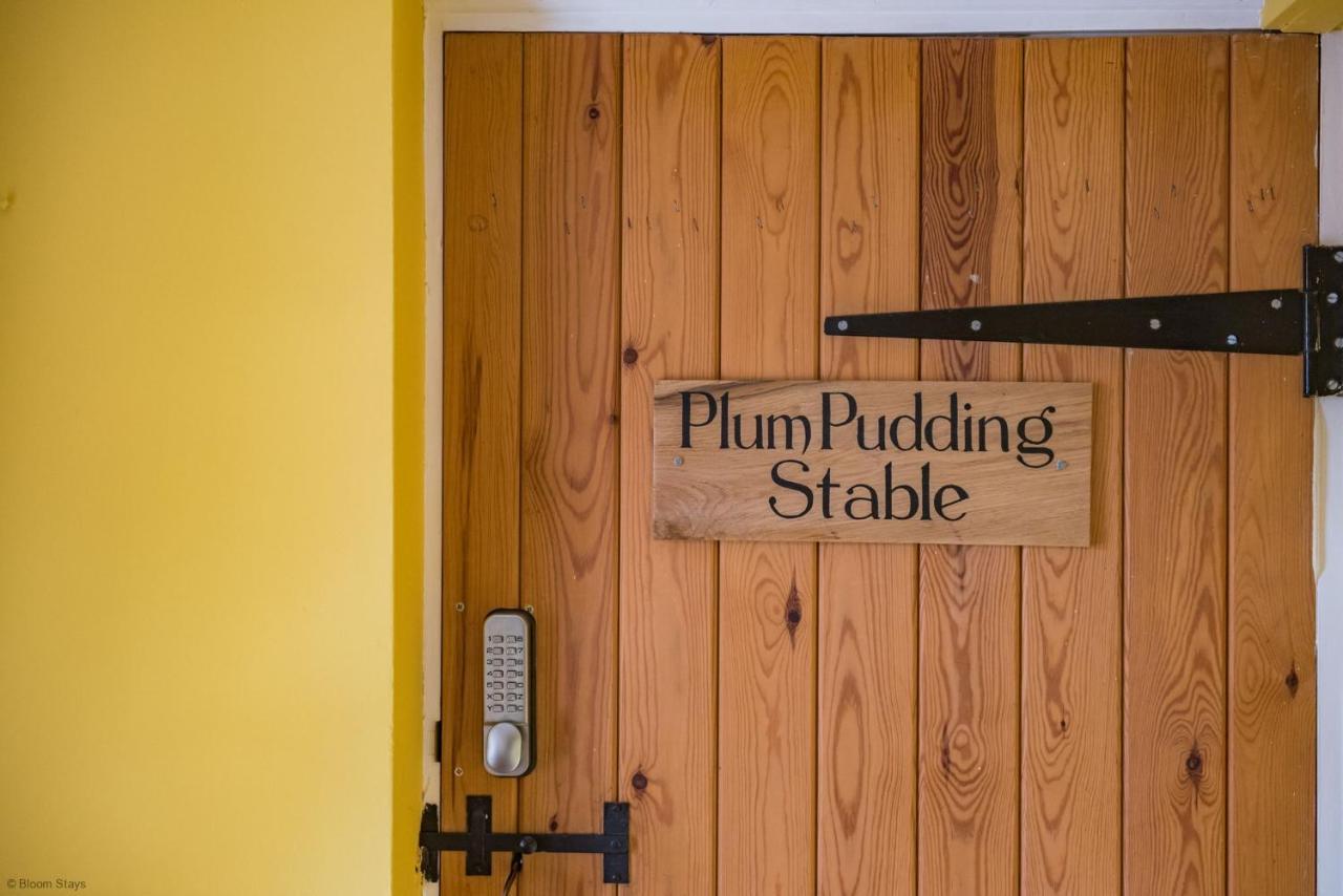 פברשהאם Plum Pudding Stables By Bloom Stays מראה חיצוני תמונה